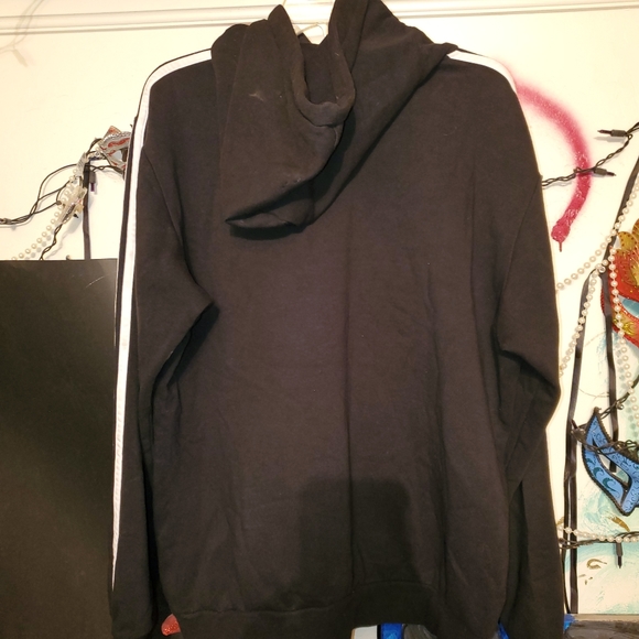 🖤Mens Adidas Black  Hoodie 🖤 - Picture 3 of 5